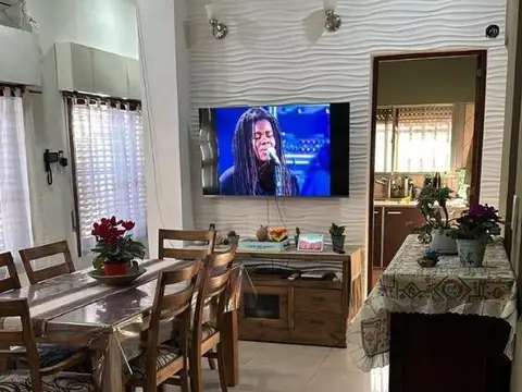 Casa en Venta en El Palomar, USD 145.000