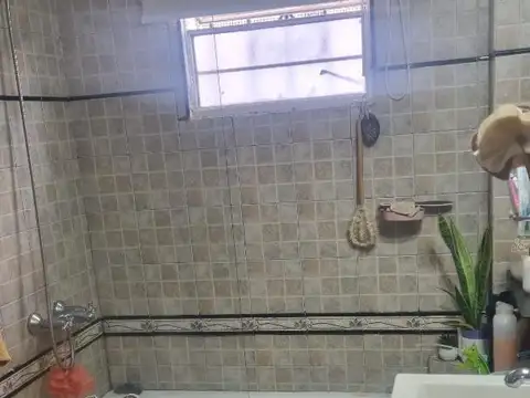 Casa en Venta en Carapachay, USD 158.000