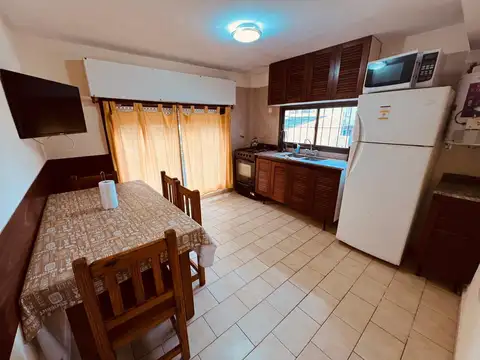 Depto Tipo Casa en Alquiler Temporal de 2 dormitorios