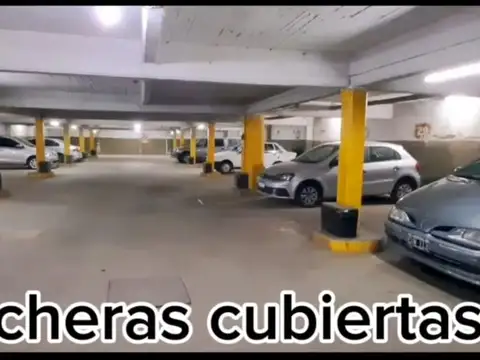 Venta cochera Cubierta Hurlingham Barrio cartero