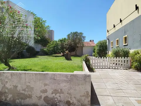 Casa con amplio lote 600m2 a 100mts del mar en zona exclusiva de San Bernardo 