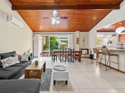 Casa Monoambiente con 3 baños