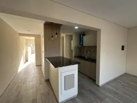 Depto Tipo Casa en Venta de 2 dormitorios