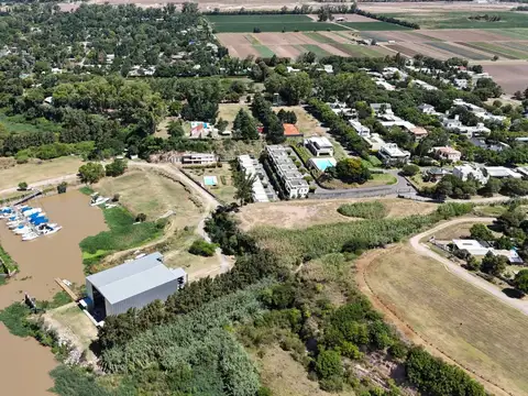 Terreno en Venta 65,90  mts Frente