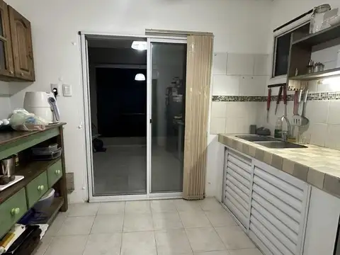 Casa en Venta con 6 cocheras