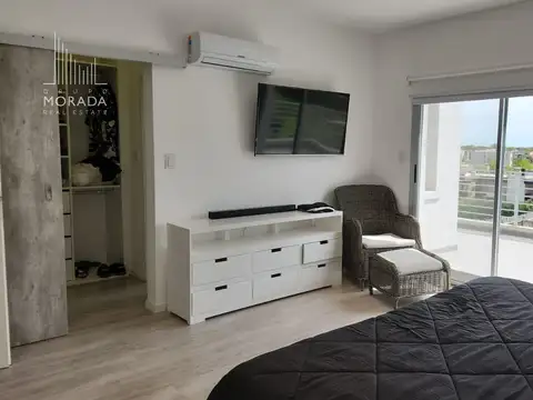 Casa en Alquiler en Pilar del Este - Santa Elena, USD 3.000