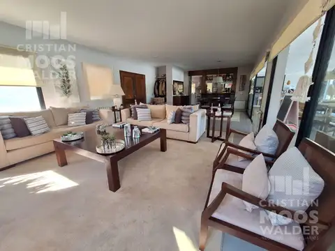 Casa en alquiler 4 ambientes - Maschwitz