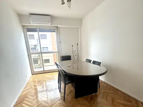 DOS AMBIENTES AMOBLADO  EN ALMAGRO 
