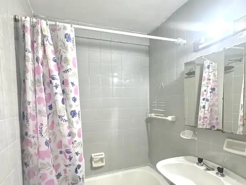 DOS AMBIENTES AMOBLADO  EN ALMAGRO 