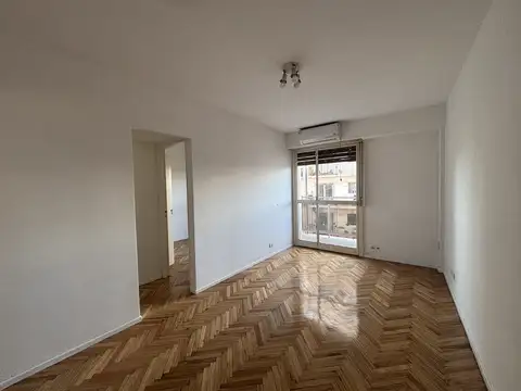 Departamento en Alquiler en Almagro, $ 730.000