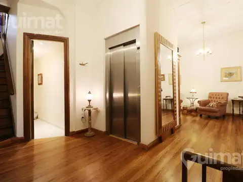 Avenida Melian  al 2200