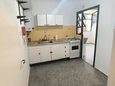 Depto Tipo Casa en Venta de 3 ambientes
