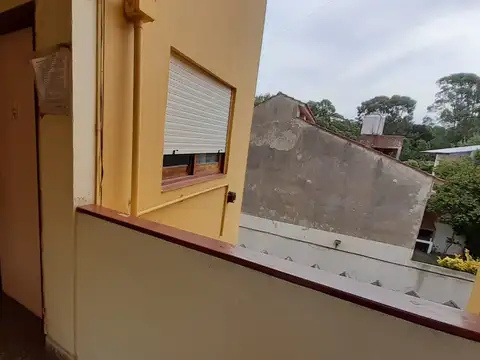 Cnl Machado 400, Piso 2