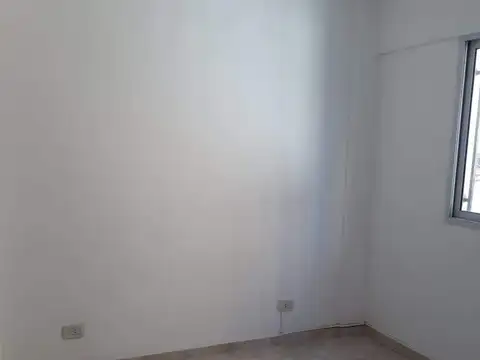 Departamento en Alquiler en República De La Sexta, $ 290.000