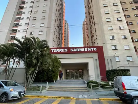 Departamento de 2 Dormitorios con 2 cocheras en VENTA/ALQUILER