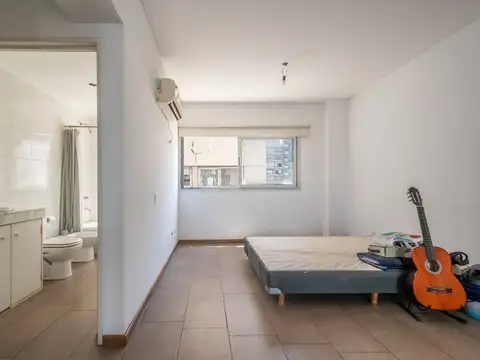 Departamento en Venta en Parque Chacabuco, USD 99.000