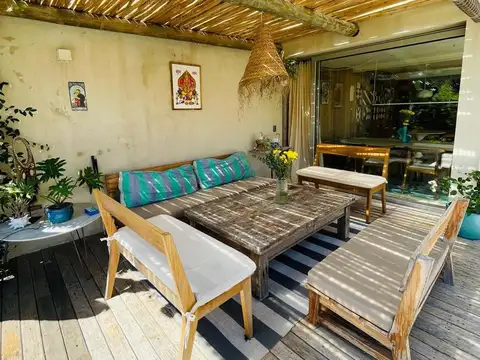 Casa en Alquiler Temporal en Punta Chica, USD 3.500
