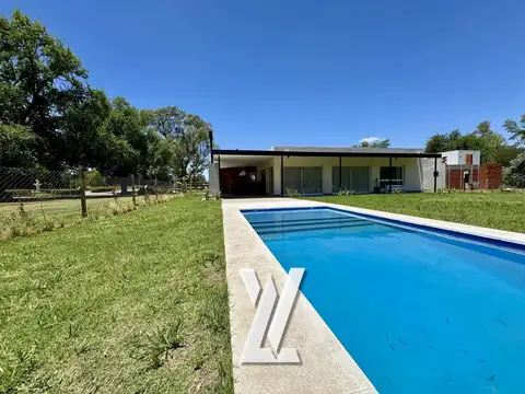 Casa en venta 4 ambientes Barrio Monet - Cardales - Financiacón