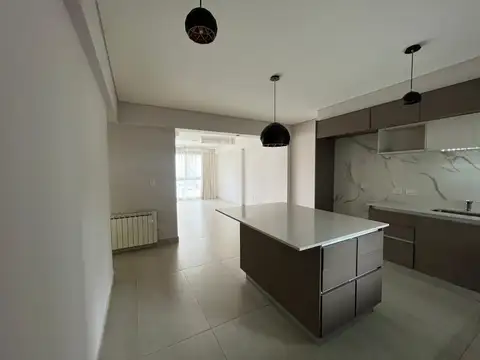 VENTA -  3 ambientes con balcón,cochera y amenities