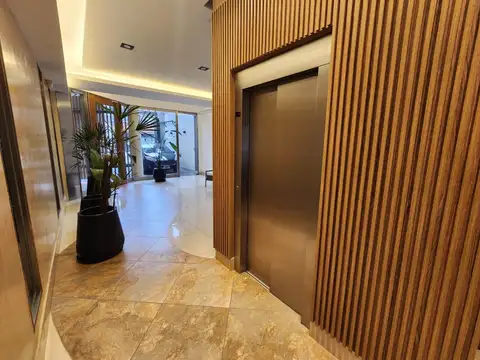 Departamento en Venta en Parque Chacabuco, USD 249.000