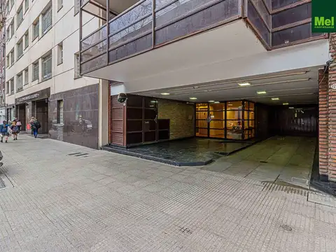 Semipiso| 4 Ambientes| Dependencia y Cochera| Venta Belgrano