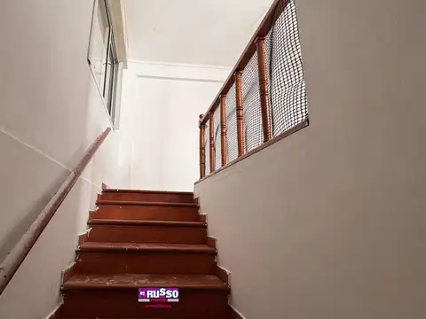 Depto Tipo Casa 3 ambientes con 1 baño