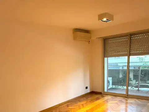 Diego Palma 100, Piso 1