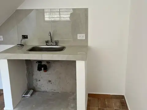 Departamento en Alquiler en Villa Centenario, $ 480.000