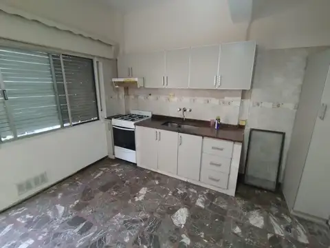 Depto Tipo Casa en Venta 40 años
