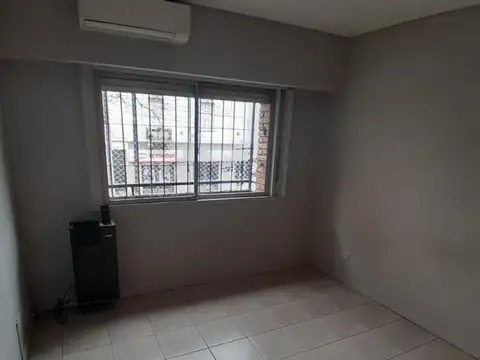 Departamento en Alquiler en Villa Urquiza, $ 680.000