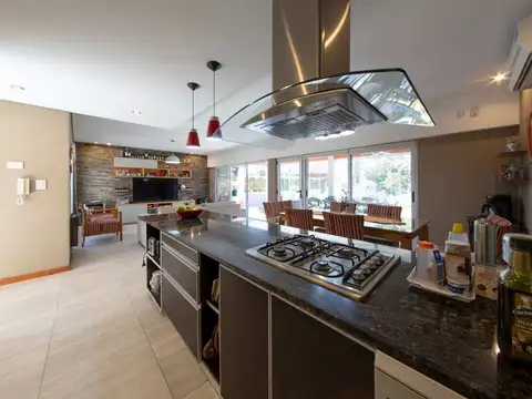 Casa en Venta de 5 dormitorios