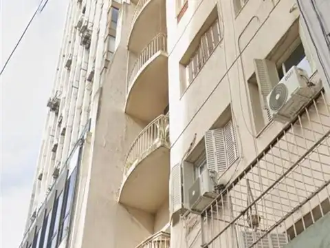 Departamento al frente 2 ambientes - en venta Centro