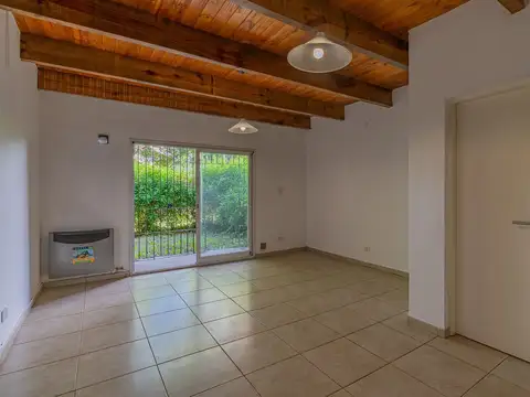 Depto Tipo Casa en Venta 22 años