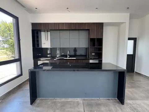 Casa en Venta en Luján, USD 279.000