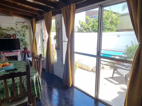 Casa 4 ambientes con 1 baño