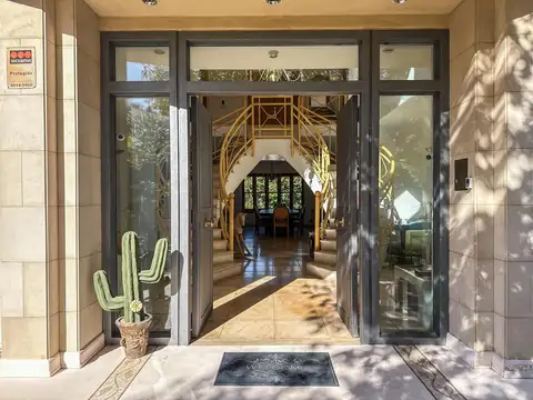 Casa en venta, 4 dormitorios en Malvinas Argentinas - San Jorge Village