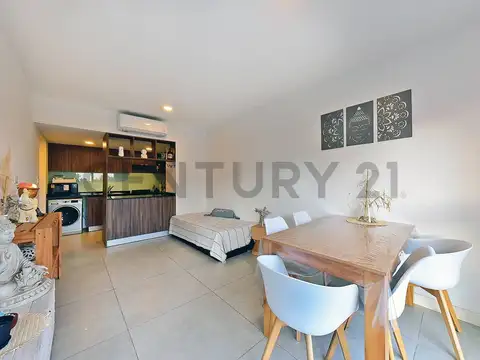 Venta depto 3 amb con cochera y balcon Panamericana altos las casuarinas loma verde escobar
