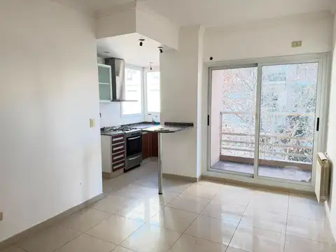 Departamento en Alquiler en Lomas de Zamora, $ 600.000
