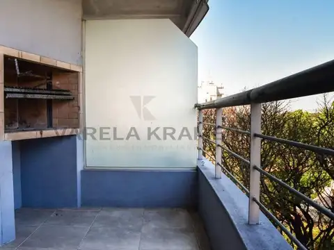 Departamento en Alquiler con 1 cocheras