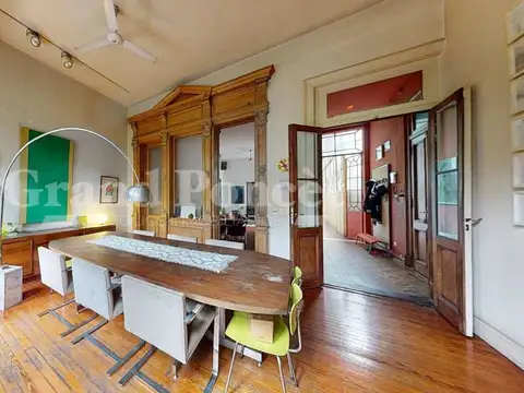 Depto Tipo Casa en Venta en San Telmo, USD 250.000