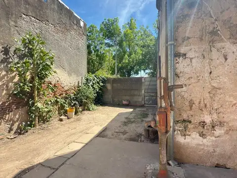 VENTA CASA A DOS CUADRAS DE AVENIDA -PILAR, STA FE