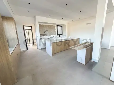 Oficina en Venta con 6 cocheras