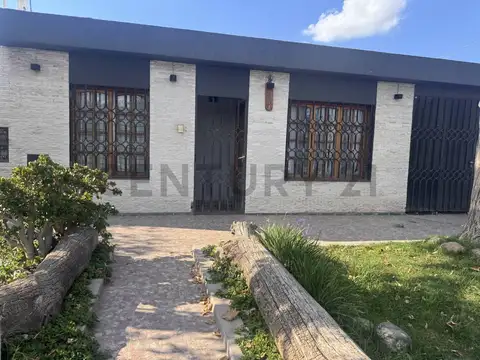 CASA EN VENTA – LUZURIAGA, MAIPÚ