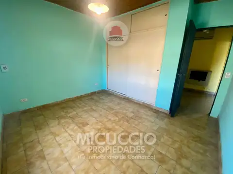 Casa con dúplex en venta | Gral. Lemos N°72 | Escobar. OPORTUNIDAD