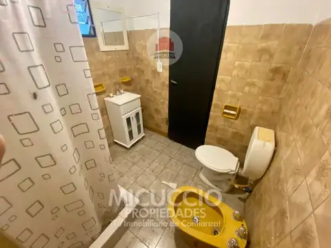 Casa con dúplex en venta | Gral. Lemos N°72 | Escobar. OPORTUNIDAD