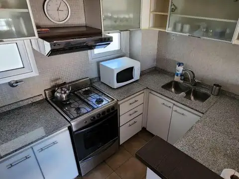 Departamento 3 ambientes con 2 baños