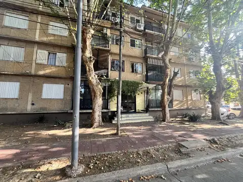 Se Vende en Ciudad Jardin Departamento 3 Ambientes Planta Baja Al Frente F: 10915