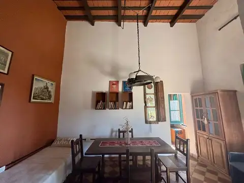 VENTA CASA 4 DORMITORIOS EN VILLA LIA