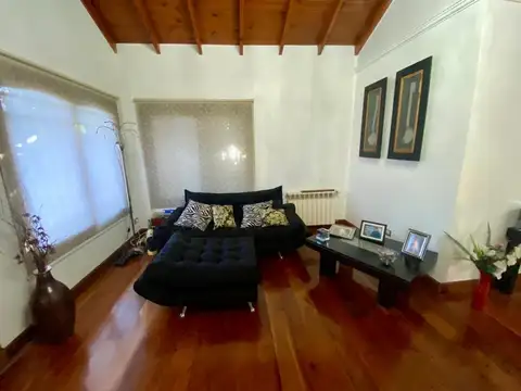 Casa en Venta al Oeste