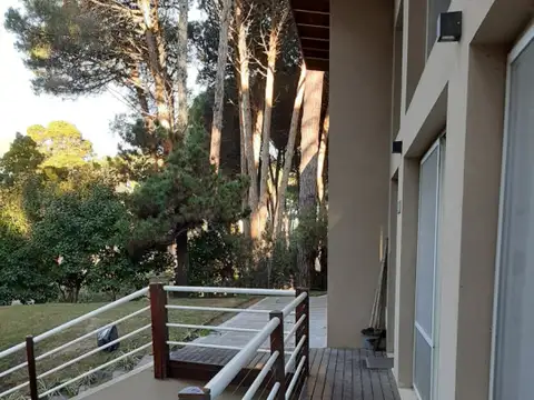 Casa en Alquiler Temporal en Carilo, $ 100